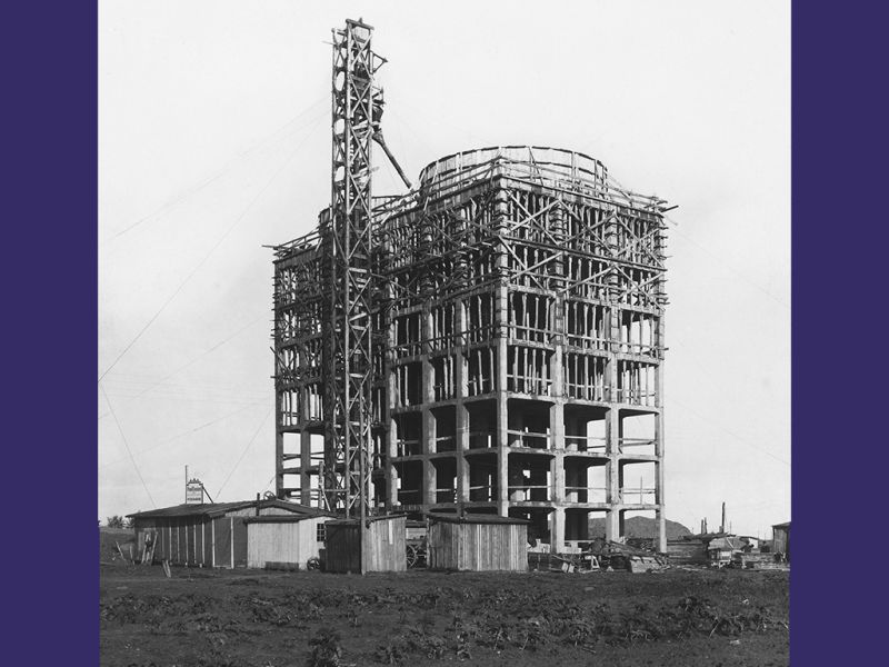 Wohnwasserturm im Bau